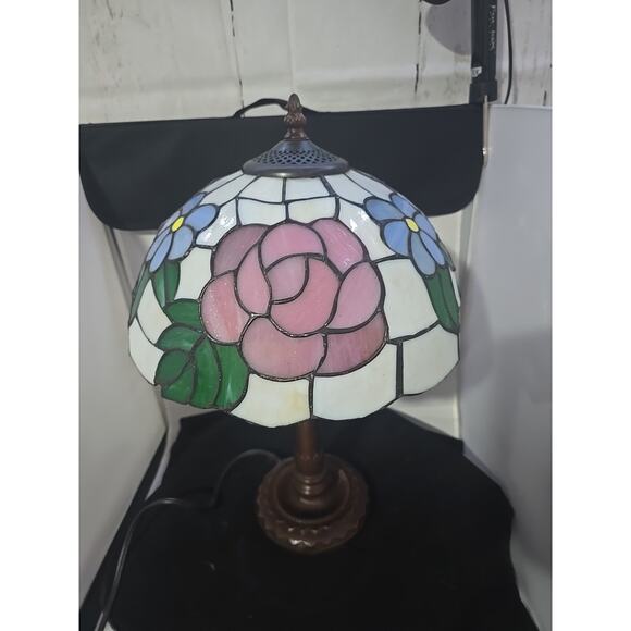 Vintage Tiffany Style Stained Glass Table Lamp Floral Pink Blue Green 18" Tall - Picture 3 of 7